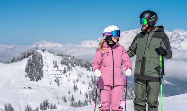 Skiurlaub für die ganze Familie in St. Johann-Alpendorf © JOSalzburg